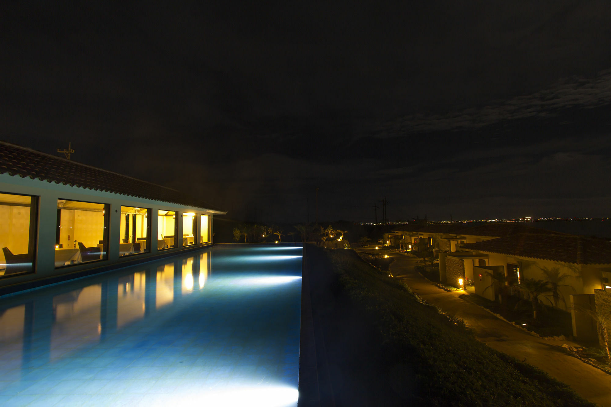 Konpeki The Villa All Suite Miyakojima  Экстерьер фото